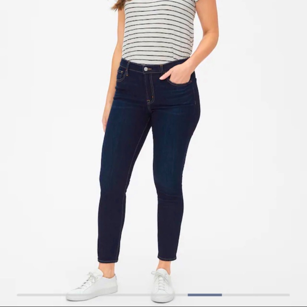 Gap True Skinny Mid Rise Jeans